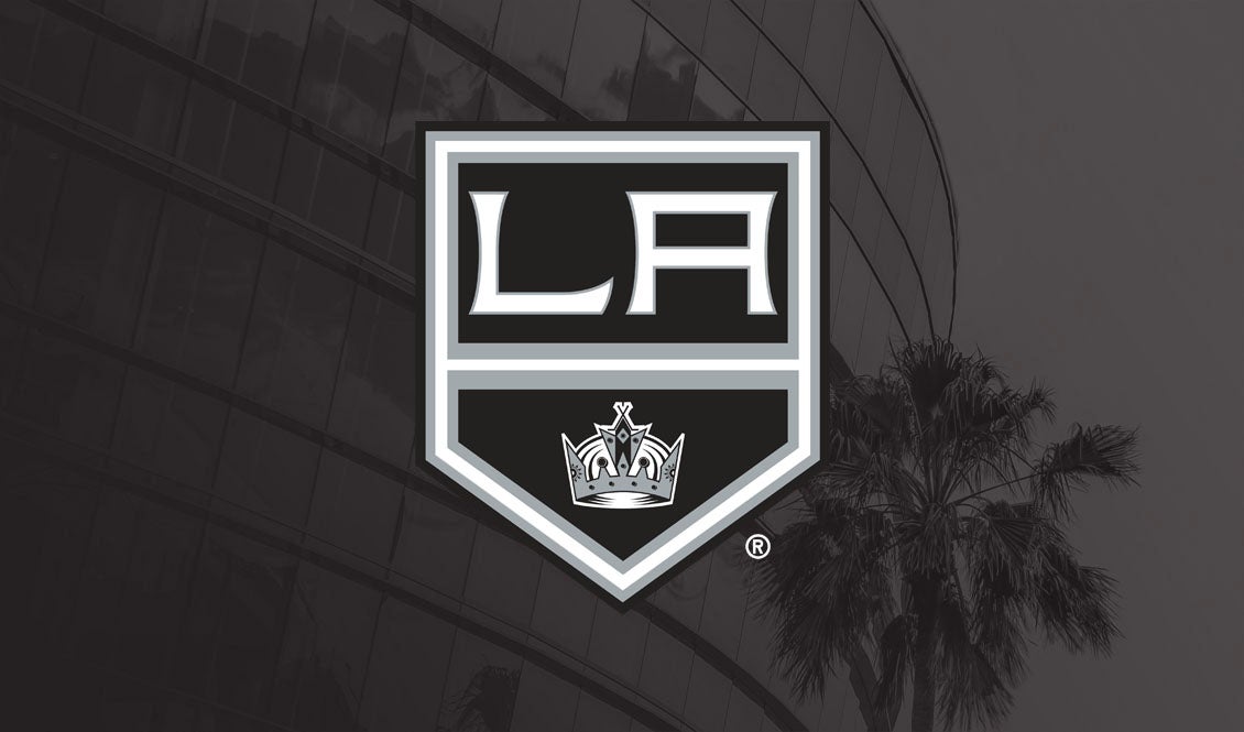 LA Kings on X: Dodgers Night at the LA Kings game is coming up on 2/3!  Enter now to win 4 tickets to the game, a team-signed stick, & a Kings/  Dodgers